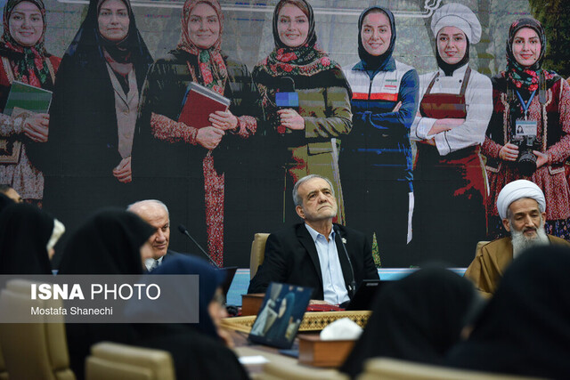 نشست بانوان مازندرانی با پزشکیان؛ از بیان مطالبات تا بهره‌گیری عادلانه از ظرفیت زنان