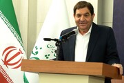 مخبر: تولیدکنندگان با کمک به دولت در سنگر امنیت غذایی نیز دشمن را شکست دهند