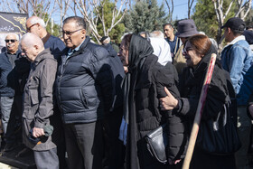 تشییع پیکر علی باباچاهی در بهشت سکینه کرج