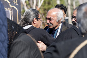 تشییع پیکر علی باباچاهی در بهشت سکینه کرج