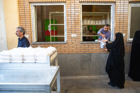 ضیافت افطار در حرم حضرت فاطمه معصومه(س)