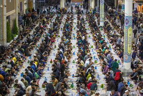 ضیافت افطار در حرم حضرت فاطمه معصومه(س)