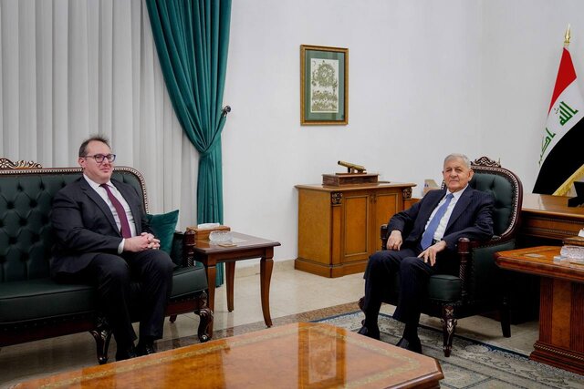 دیدار رئیس جمهور عراق و کاردار سفارت آمریکا در بغداد