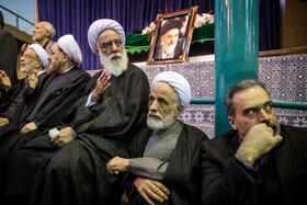  مجید انصاری در مراسم تشییع و خاکسپاری آیت‌الله امام‌جمارانی