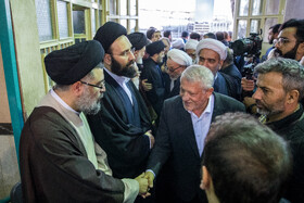  محسن هاشمی رفسنجانی در مراسم تشییع و خاکسپاری آیت‌الله امام‌جمارانی