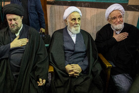 مهدی کروبی، علی اکبر ناطق‌نوری و سید حسن خمینی در مراسم تشییع و خاکسپاری آیت‌الله امام‌جمارانی