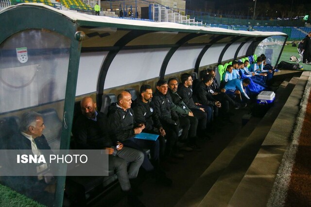 بیزاتی: بازیکنان از نظر ذهنی، آماده هستند اما مشکلاتی داریم که باید حل شوند