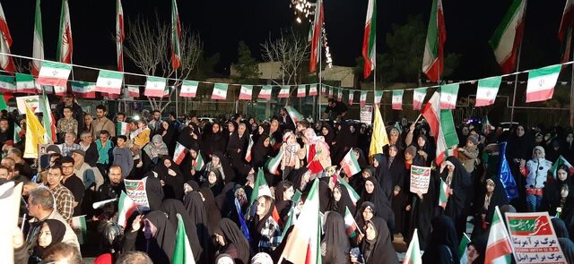 تجمع مردم سمنان در محکومیت تجاوز به کشورمان