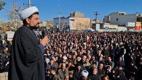 انتقام خون امام شهیدمان را خواهیم گرفت