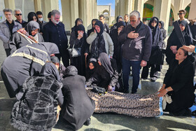 مراسم خاکسپاری «اصغر خمسه»، عکاس خبری