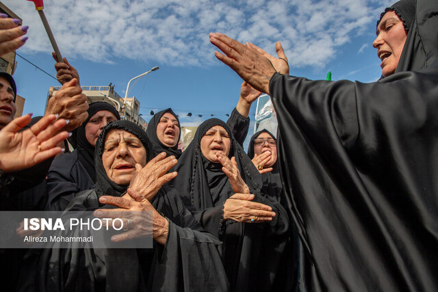 تجمع سوگواران رهبر شهید انقلاب در اهواز