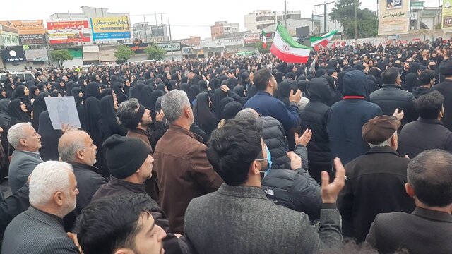 موج اندوه در دیار هزارسنگر/ مردم آمل در سوگ شهادت امام امت عزادار شدند