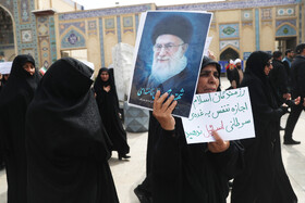 تشییع پیکر دانش‌آموز شهید «علی حق‌شناس» - شیراز