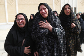 تشییع پیکر دانش‌آموز شهید «علی حق‌شناس» - شیراز