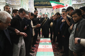 تشییع پیکر دانش‌آموز شهید «علی حق‌شناس» - شیراز