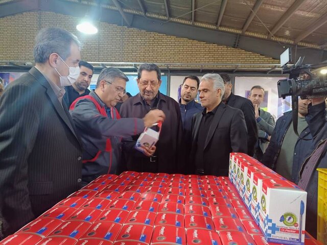 بازدید میدانی وزیر صمت از خطوط تولید/ در شرایط حساس کنونی فعالیت  واحدها ادامه دارد