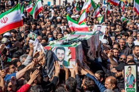 تشییع پیکر شهدای تجاوز آمریکایی - صهیونی در اهواز
