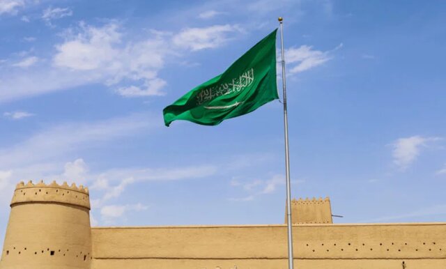 وبگاه لبنانی: عربستان با ایران درباره اجتناب از دایره جنگ توافق کرد وبگاه لبنانی: عربستان با ایران درباره اجتناب از دایره جنگ توافق کرد