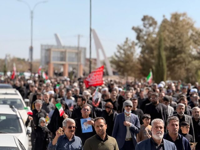 راهپیمایی مردم رفسنجان در عزای شهادت رهبر انقلاب و محکومیت تجاوز دشمن