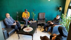 هنرمندان استان کرمان پای کار ایران؛ همفکری برای تولید آثار هنری