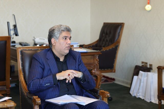 مستمری پیشکسوتان و قهرمانان زودتر از موعد مقرر پرداخت شد