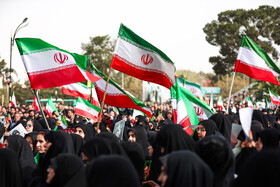 مراسم بیعت با سومین رهبر انقلاب - کاشان