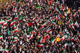 مراسم بیعت با سومین رهبر انقلاب - تهران