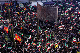 مراسم بیعت با سومین رهبر انقلاب - تهران