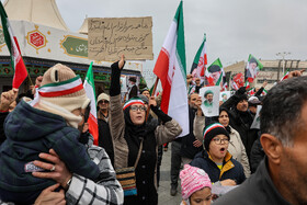 مراسم بیعت با سومین رهبر انقلاب - مشهد