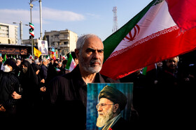 مراسم بیعت با سومین رهبر انقلاب - تهران