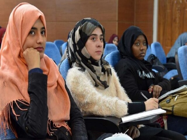 الزام دانشجویان عراقی به ادامه تحصیل در همان دانشگاه محل ثبت‌نام