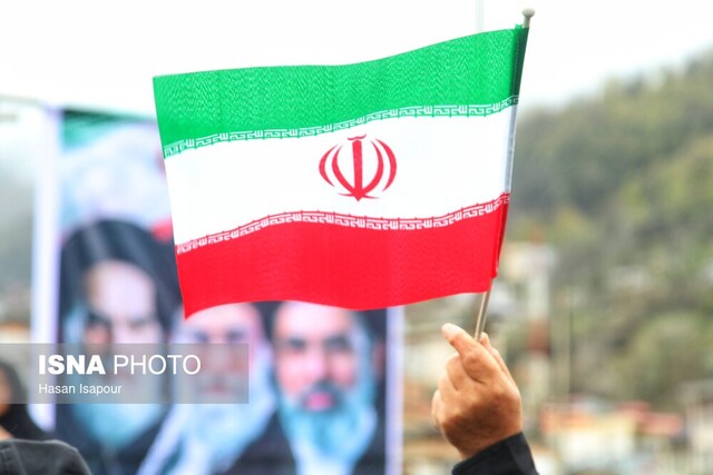 بیعت دانشمندان و متخصصین حوزه فضایی کشور با رهبر معظم انقلاب اسلامی