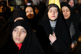 تجمع زنجانی ها در محل صابت موشک به منزل مسکونی