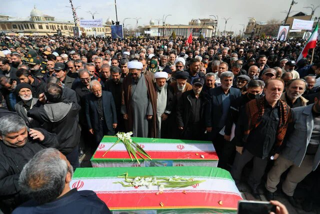 ۵ شهید همدانی زیر بمباران موشک تشییع شدند