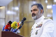 دریادار ایرانی: مقاومت امروز مرز جغرافیایی نمی‌شناسد