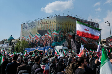 مراسم تشییع «علی لاریجانی»، «غلامرضا سلیمانی» و قهرمانان «ناو دنا»