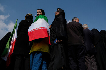 مراسم تشییع «علی لاریجانی»، «غلامرضا سلیمانی» و قهرمانان «ناو دنا»