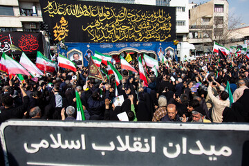 مراسم تشییع «علی لاریجانی»، «غلامرضا سلیمانی» و قهرمانان «ناو دنا»