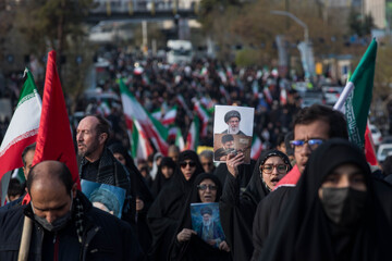مراسم تشییع «علی لاریجانی»، «غلامرضا سلیمانی» و قهرمانان «ناو دنا»