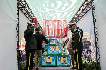 مراسم تشییع «علی لاریجانی»، «غلامرضا سلیمانی» و قهرمانان «ناو دنا»