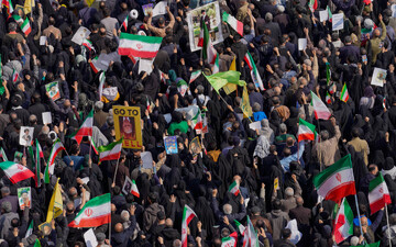 مراسم تشییع «علی لاریجانی»، «غلامرضا سلیمانی» و قهرمانان «ناو دنا»