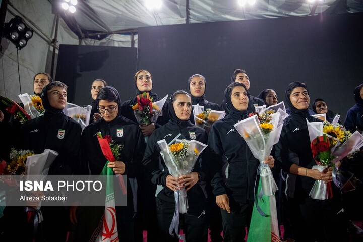 حل مشکل مسکن تیم ملی فوتبال زنان
