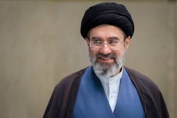 بیعت اعضای مجمع پژوهشگاه‌های علوم انسانی اسلامی با رهبر انقلاب
