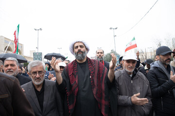 مراسم تشییع پیکر شهید حجت الاسلام سید اسماعیل خطیب