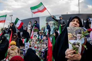 مراسم نوروز پیروزی - تهران