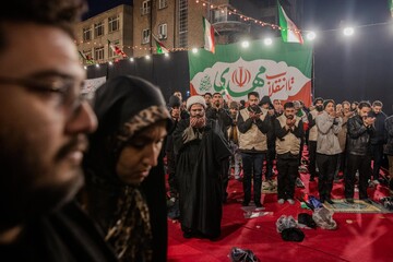 مراسم نوروز پیروزی - تهران