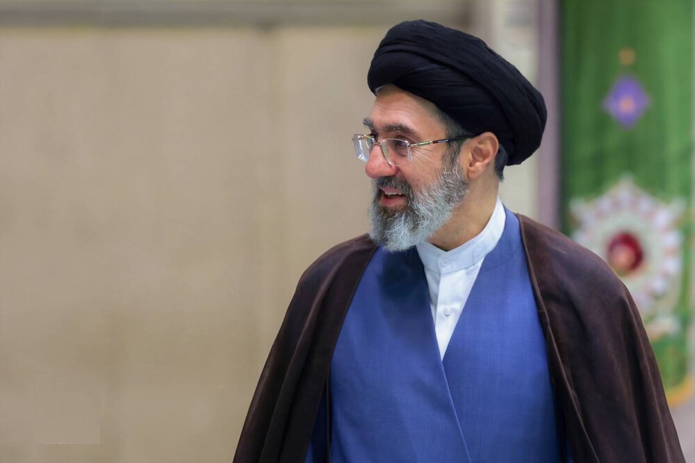 رهبر معظم انقلاب روزهای سابق که دشمن آرزوی بازگشت به آن دارد، هیچگاه تکرار نمی شود