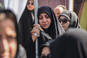 تشییع پیکر ۵ شهید تجاوز آمریکایی _ صهیونیستی در سمنان
