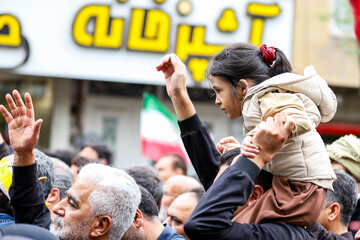 تشییع پیکر سردار شهید علی‌محمد نائینی - کاشان