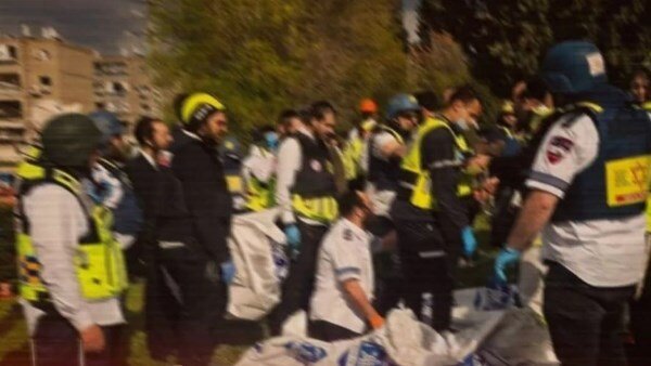 شبی تاریک در اسرائیل؛ لحظه جمعآوری بقایای حمله ارتش اشغالگر به عراد و خشم بن گویر